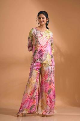 Light multicolour  printed coset 2