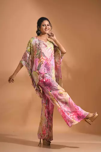 Light multicolour  printed coset
