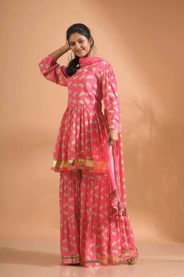 Yellow pinted kurta and Palazzo with dupatta set stitched 3