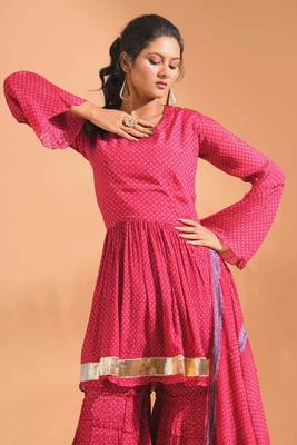 Maroon pinted kurta and Palazzo with dupatta set stitched 3