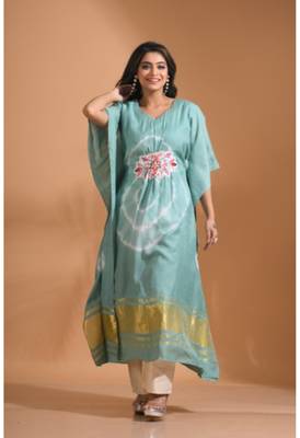 Green  kaftan set with emroidiery with printed 1