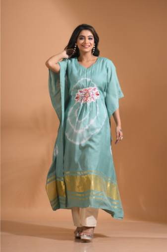 Green  kaftan set with emroidiery with printed