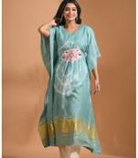 Green  kaftan set with emroidiery with printed