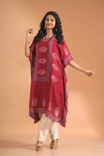 Maroon  kaftan set with printed