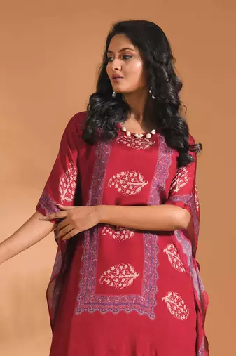 Maroon  kaftan set with printed