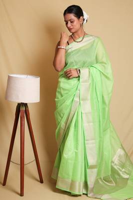 Classic Green Cotton Saree with Matching Blouse 6