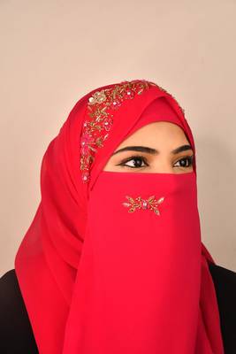 Rani Pink Embroidered Hijab Scarf – Floral Beaded Design, 60×39 cm 2