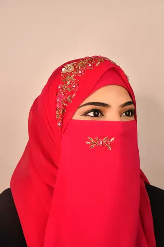 Wrap My Hijab Rani Pink Embroidered Hijab Scarf – Floral Beaded Design, 60×39 cm