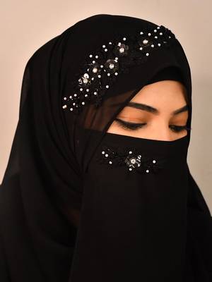 luxury black handcrafted wedding hijab 1