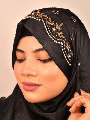 Black luxury bridal wedding wear hijab scarf   with handwork 1