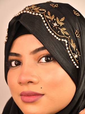 Black luxury bridal wedding wear hijab scarf   with handwork 2