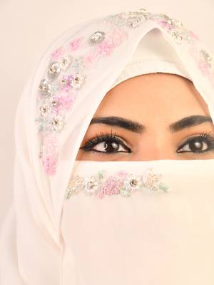 White luxury bridal wedding wear hijab scarf   with handwork naqab 1
