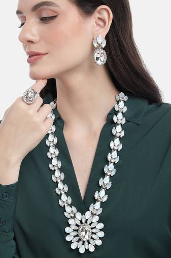 rhodium plated white color crystal ad gemstone-studded jewelry set with adjustable ring & earrings
