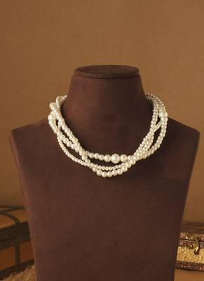 Tiers of Grace Pearl Necklace 4