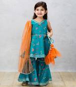 Green glimpse position printed sharara set