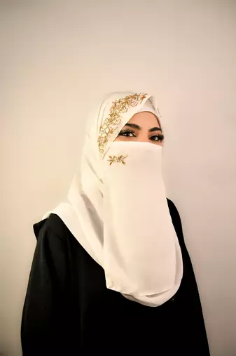 Red luxury bridal wedding wear hijab scarf   with handwork