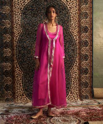 Rani pink organza kurta set 1