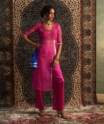 Rani pink organza  kurta set 2