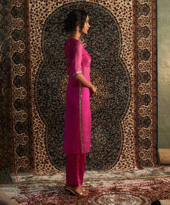 Rani pink organza  kurta set 4