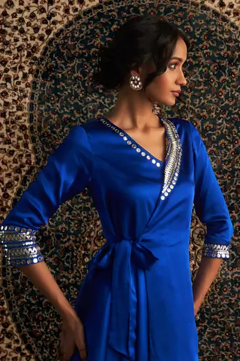 Blue model satin coord set