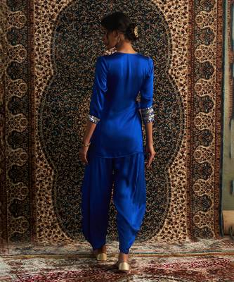 Blue model satin coord set 5