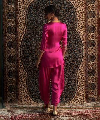 Rani pink model satin coord set 5