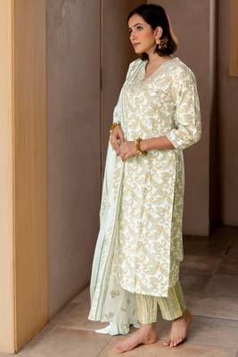 White Green Kalamkari Print Zardosi Embroidery Cotton Kurta With Pant And Dupatta Set 4