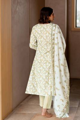 White Green Kalamkari Print Zardosi Embroidery Cotton Kurta With Pant And Dupatta Set 5