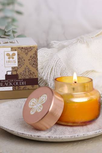 Iris celeste apothcary jar candle fragrance black oudh madhina star  113g 4oz amber collection