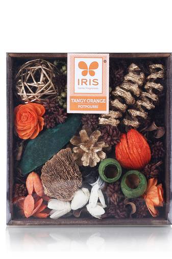 Iris home fragrances tangy orange potpourri in a wooden box- 335g with 5ml refresher oil free
