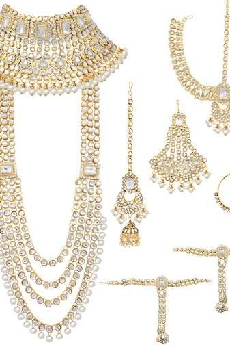 Traditional ethnic indian white kundan dulhan bridal jewellery set for women