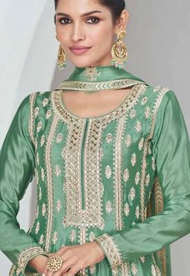 Green embroidered chiffon semi stitched salwar suit 2
