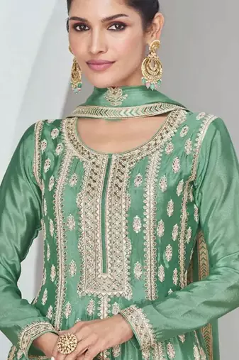 Green embroidered chiffon semi stitched salwar suit