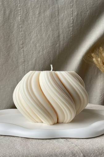 Atorakushon soy wax spiral pillar candle pack of 1 decorative scented aromatic fragrance candles ( ivory )
