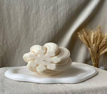 Atorakushon soy wax spiral pillar candle pack of 1 decorative scented aromatic fragrance candles ( ivory ) 3