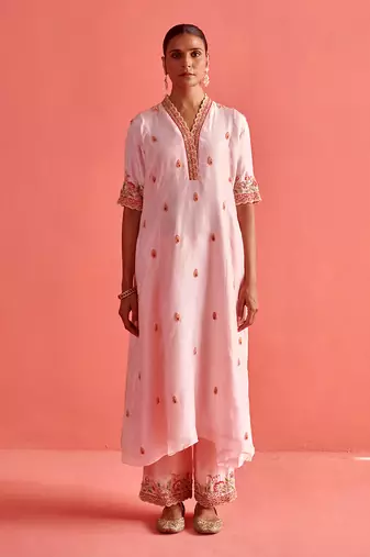 Powder pink pure silk kurti and organza dupatta