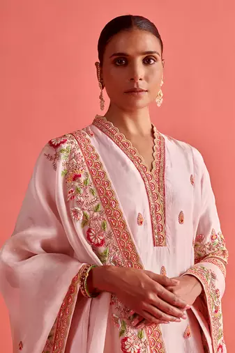 Powder pink pure silk kurti and organza dupatta