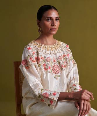 Ivory kora silk kurti with bamberg satin pallazo 3
