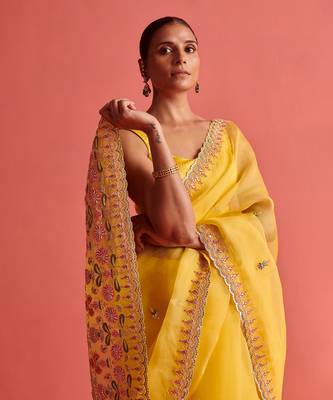 Yellow hand embrodiered saree with mashru silk blouse 4