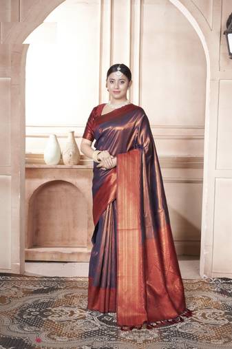 Light Purple kanjivaram silk blend zari Weaving With Gold Zari Border And Pallu Saree With Blouse For Women