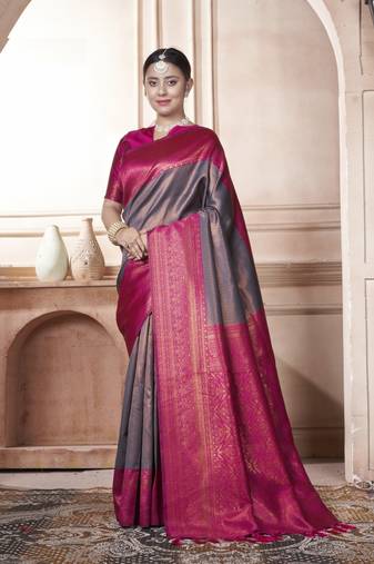Lavender kanjivaram silk blend zari Weaving With Gold Zari Border And Pallu Saree With Blouse For Women