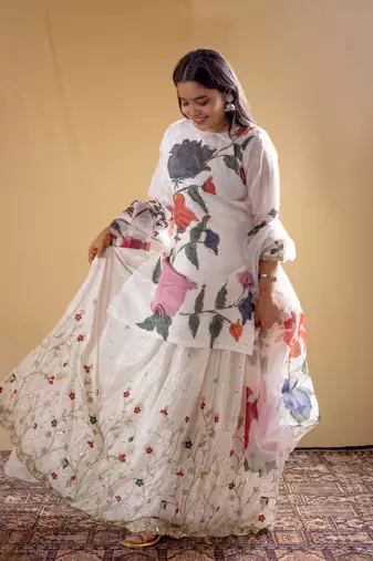 Elegant White Embroidered Chiffon Kurta Lehenga Set with Dupatta