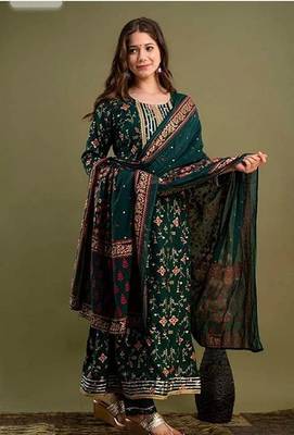 Green gotta patti rayon printed kurta with pant & dupatta 1