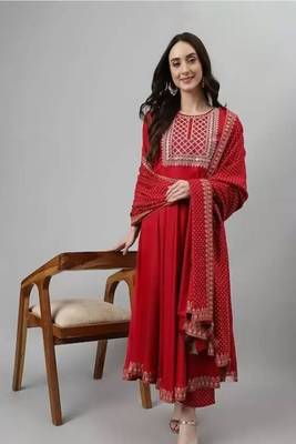 Red printed viscose rayon kurta pant with dupatta 1