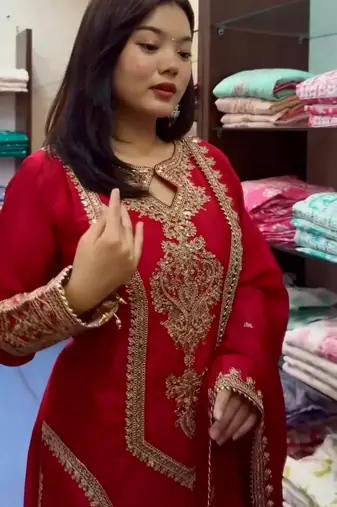 Red embroidered chiffon kurta pant with dupatta