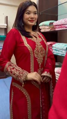 Red embroidered chiffon kurta pant with dupatta 4