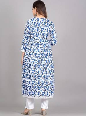 Cerulean Blue Blended Cotton Floral Printed Salwar Kameez 5