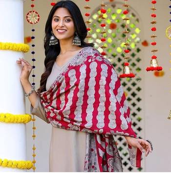 Grey plain blended cotton kurta pant with dupatta 5