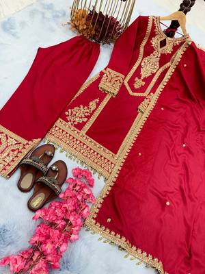 Red embroidered chiffon kurta pant with dupatta 7