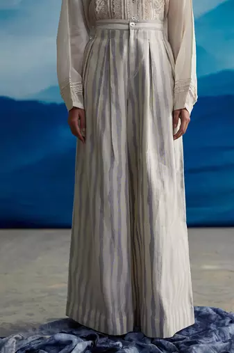 Shardul flare pants